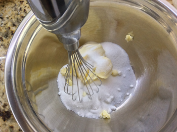 Whisk Butter Sugar