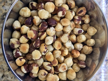 Roasted Hazelnuts